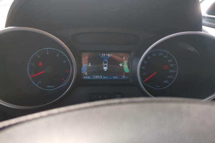 Used BYD Yuan 2016 1.5L Manual Luxury Model
