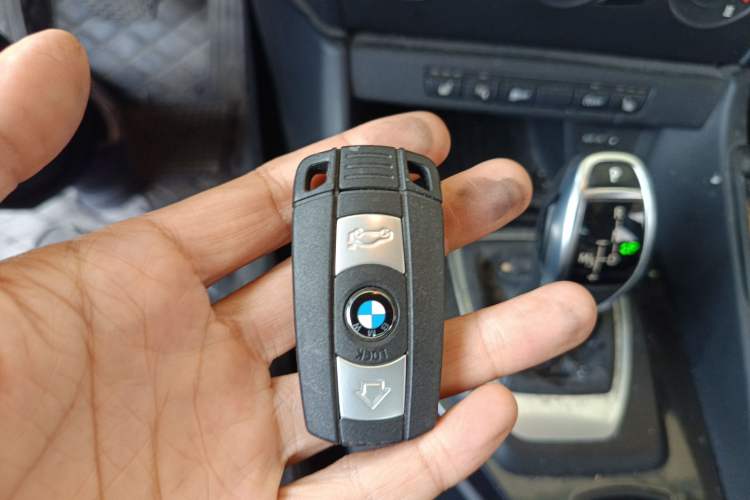 Used BMW X1 2015 sDrive18i Fashion Upgrade Edition Vehicle Key