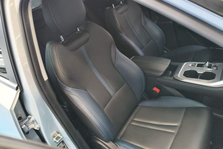 Used GAC Trumpchi GS3 2023 Shadow Speed 270T Dynamic Intelligence Edition Right Front Seat