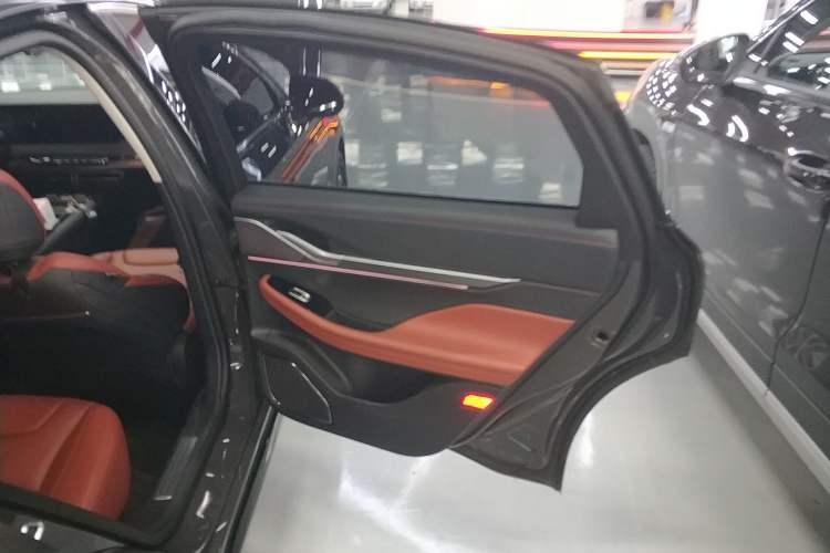 Used Lincoln Z 2024 2.0T Prestige Edition