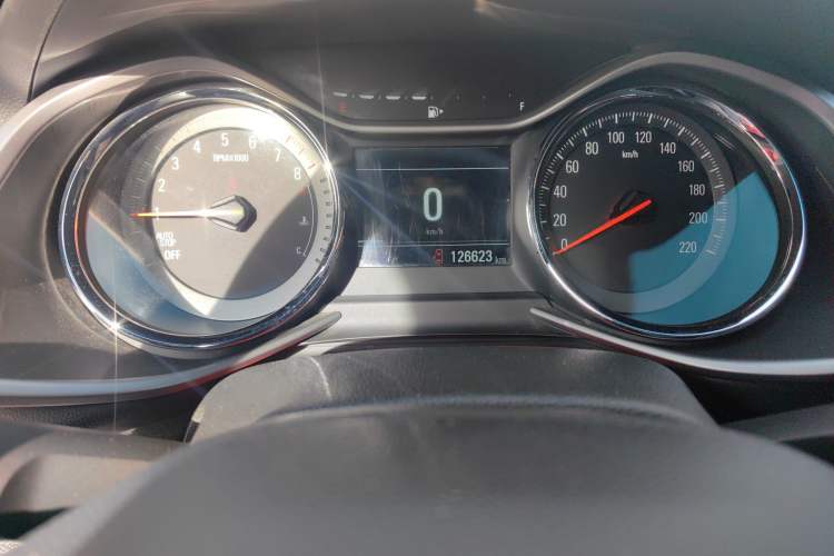 Used Chevrolet Orlando 2019 Redline 530T Automatic Enjoyment Version (5+2 Seating) China VI