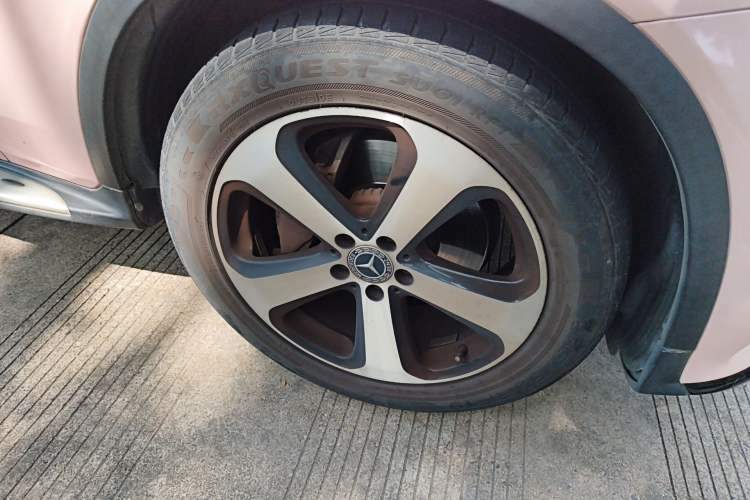 Used Mercedes-Benz GLC Coupe 2018 GLC 200 4MATIC Coupe SUV
