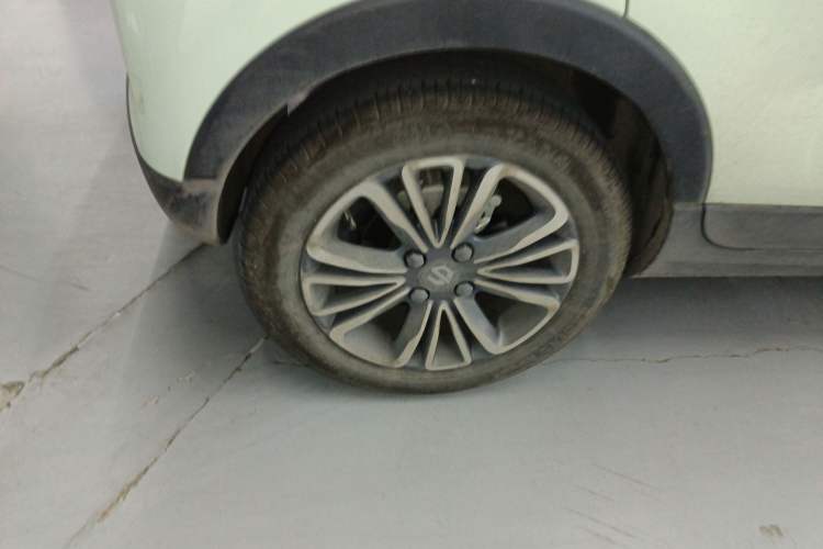 Used Leapmotor T03 2024 310 Comfort Edition Right Rear Wheel Hub