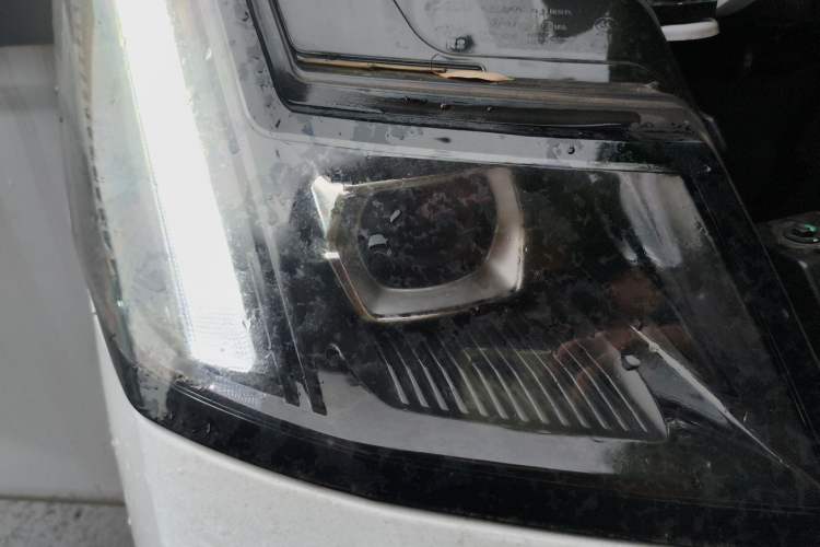 Used Farizon Xingxiang V 2025 Star Enjoy V7E Smart Edition Xuanwu 51.4 kWh Right Front Headlight