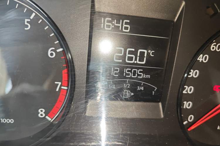 Used Volkswagen Polo 2014 1.4L Manual Fashion Edition Odometer Close Up