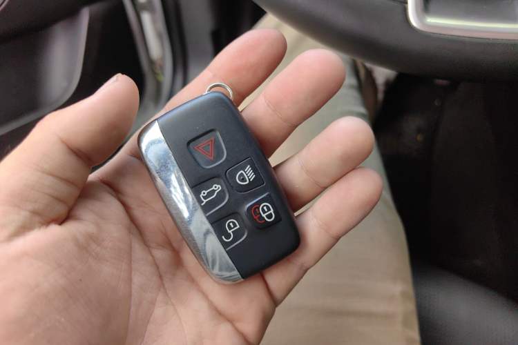 Used Land Rover Discovery Sport 2018 240 PS SE Version
