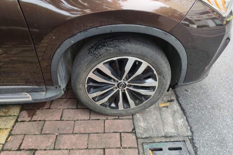 Used GAC Trumpchi GS4 2015 200T G-DCT Luxury Edition Right Front Wheel Hub