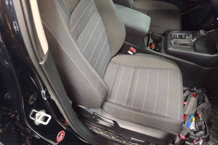 Used Honda CR-V 2023 240TURBO Two-Wheel Drive Active Version 5 Seats