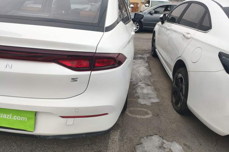 Used AION S 2023 Meizu 580 Lithium Iron Phosphate Right Rear Taillight