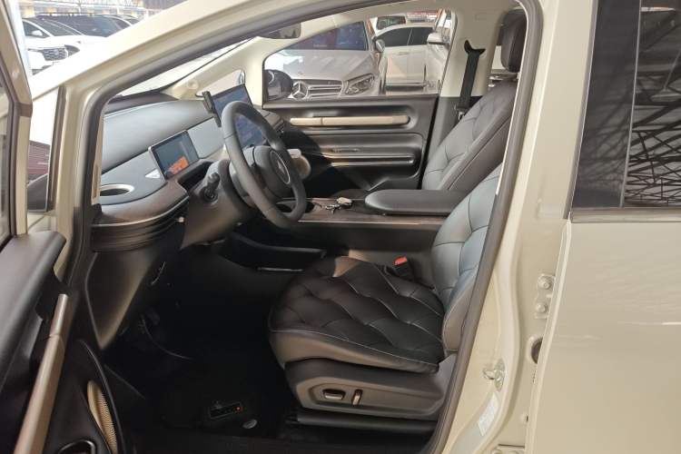 Used Baojun Cloud 2023 460 Pro
