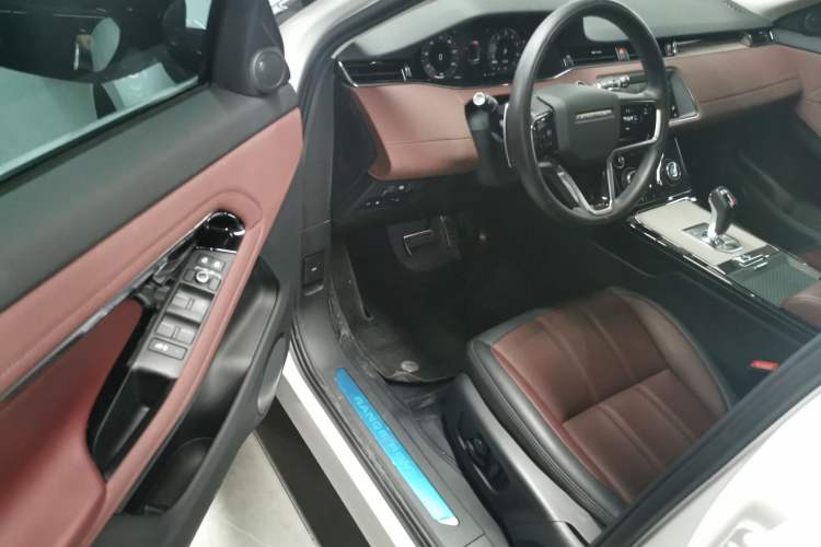 Used Land Rover Range Rover Evoque New Energy 2023 Aurora L P300e Plug-in Hybrid Electric Version