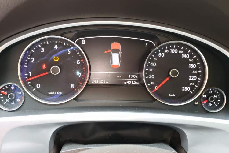 Used Volkswagen Touareg 2011 3.0 TSI Luxury Edition
