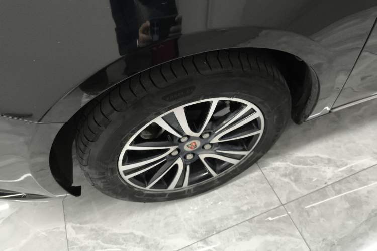 Used Roewe e950 2017 50T Hybrid Connected Executive Edition
