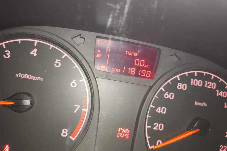 Used Hyundai Verna (older generation) 2010 Sedan 1.4L Manual Comfort GS
