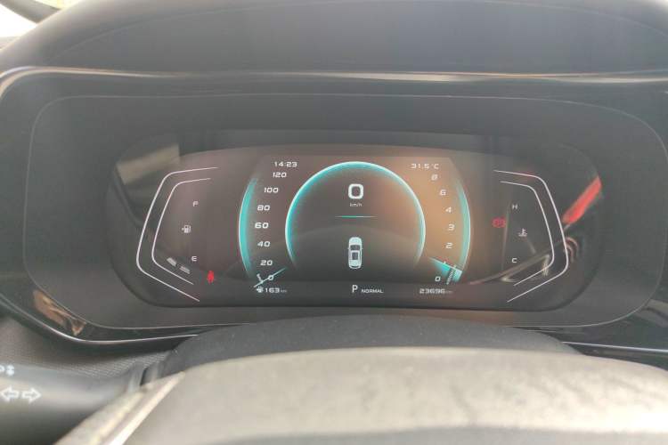 Used CHANGAN OSHAN X5 2021 1.5T DCT Flagship Edition Instrument Cluster