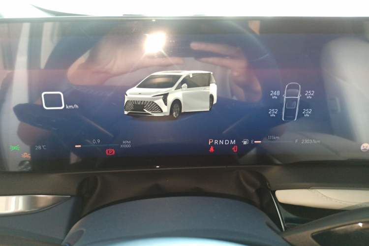 Used Buick Century 2025 2.0T Six-Seater YinShi Edition
