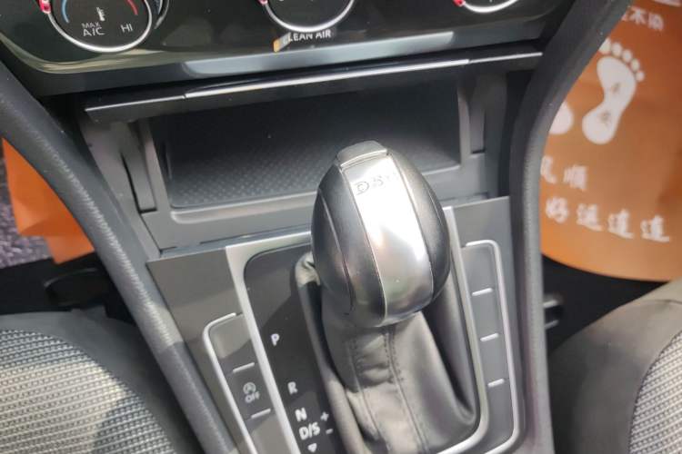 Used Volkswagen Golf 2019 280TSI DSG Comfort Version China VI Standard