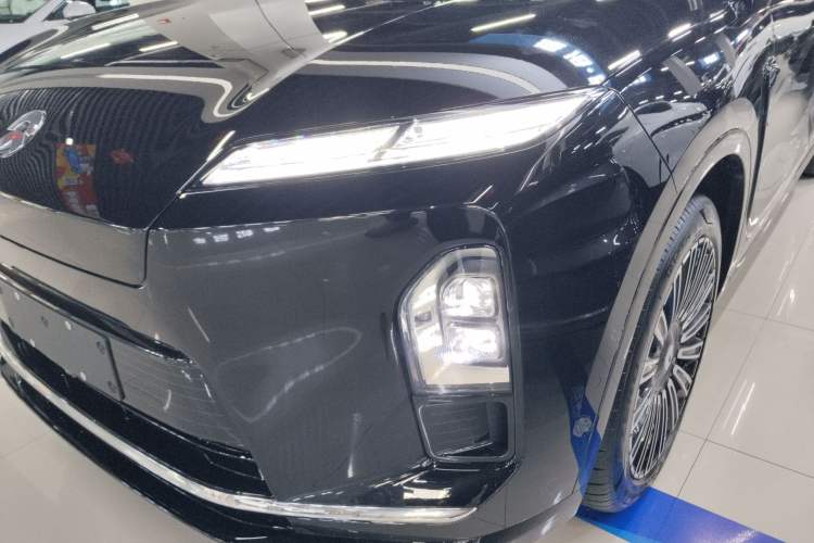 Used Nio ES8 2026 Model 6-seat Executive Luxury Edition Left Front Headlight