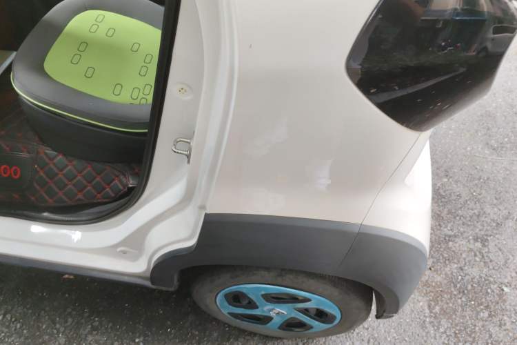 Used Baojun E100 2019 250KM Smart Drive Edition Left Rear Door Interior