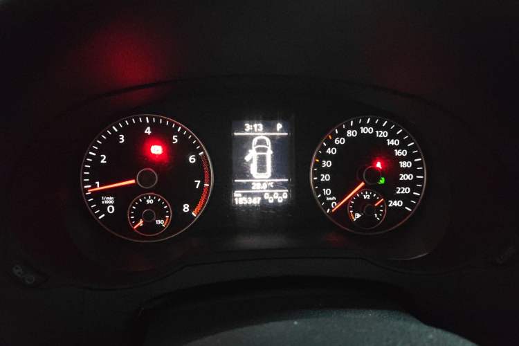 Used Volkswagen Sharan 2013 1.8TSI Standard Model Euro IV Instrument Cluster