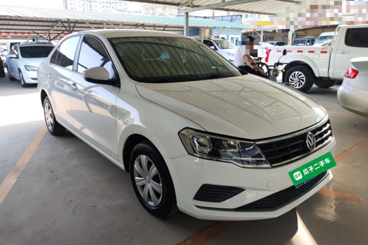 Used Volkswagen Jetta 2017 1.5L Manual Fashion Edition
