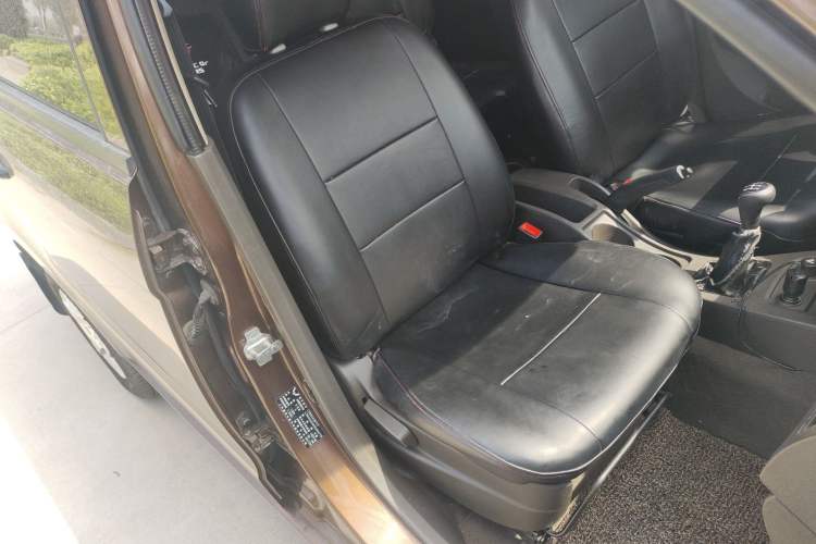 Used Wuling Hongguang 2015 1.2L S Base Model China V Standard
