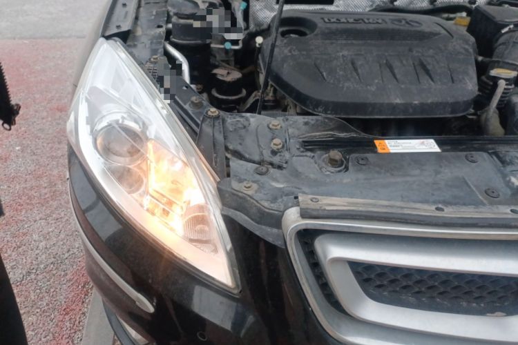 Used BAIC Senova D50 2014 1.5L manual comfort version Right Front Headlight