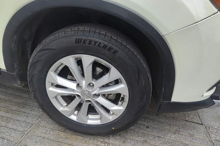 Used Nissan X-Trail 2014 2.0L CVT Comfort Edition 2WD
