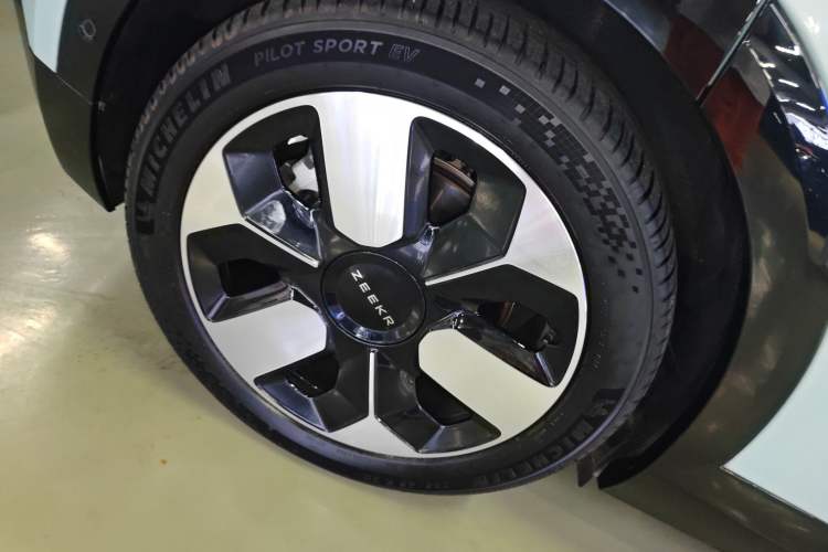 Used Zeekr MIX 2025 Long-Range Intelligent Driving Edition