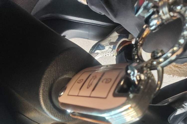 Used Peugeot 308 2018 1.6L Automatic Luxury Edition
