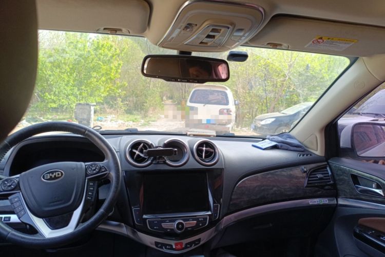 Used BYD S7 2017 2.0T Automatic Prestige Edition
