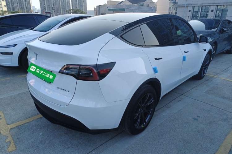 Used Tesla Model Y 2024 Rear-Wheel-Drive Version