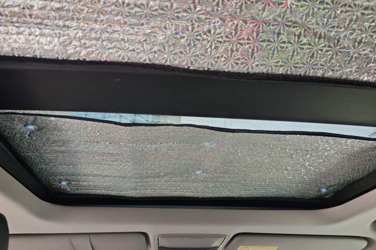 Used Honda CR-V 2017 240TURBO CVT Front-Wheel Drive Fashion Edition
