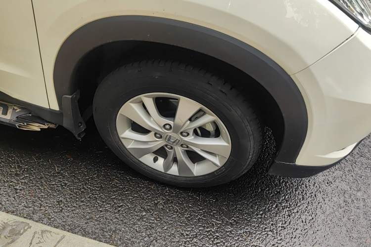 Used Honda Vezel 2017 1.5L CVT 2WD Comfort Model Right Front Wheel Hub