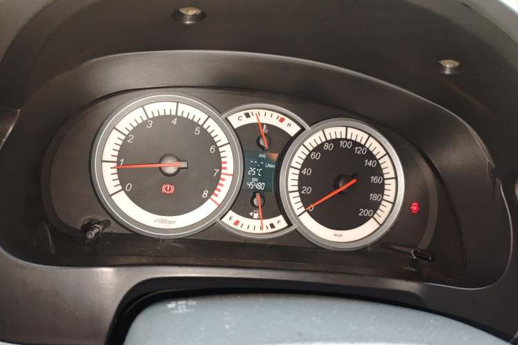 Used Suzuki Liana 2012 Hatchback 1.4 VVT Manual Luxury Model
