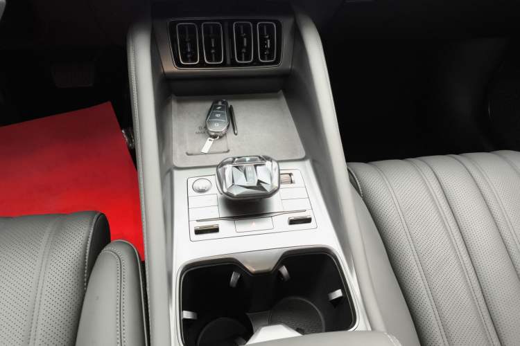 Used BYD Song L EV 2025 Intelligent Driving Version 662 km LiDAR Excellence Edition