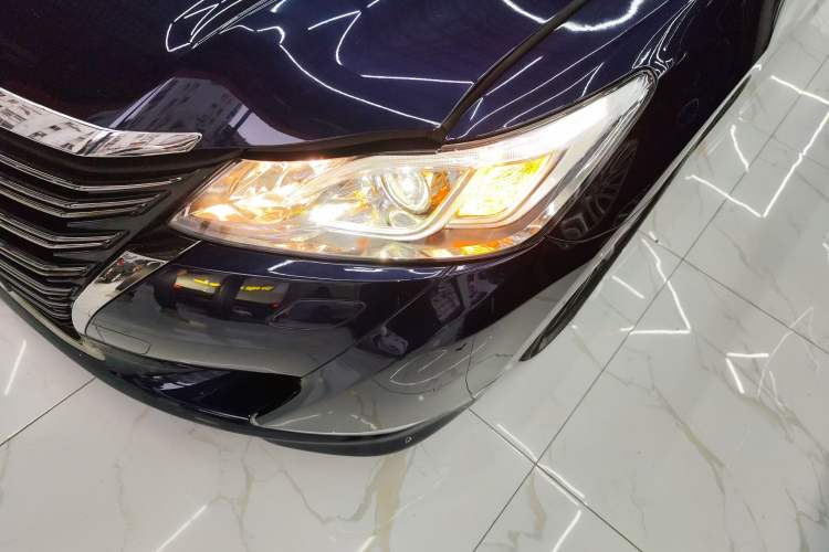 Used Toyota Crown 2018 2.0T Fashion Edition
