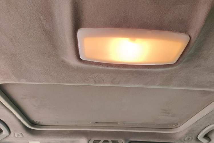 Used BMW 3 Series 2015 320i Fashion Model