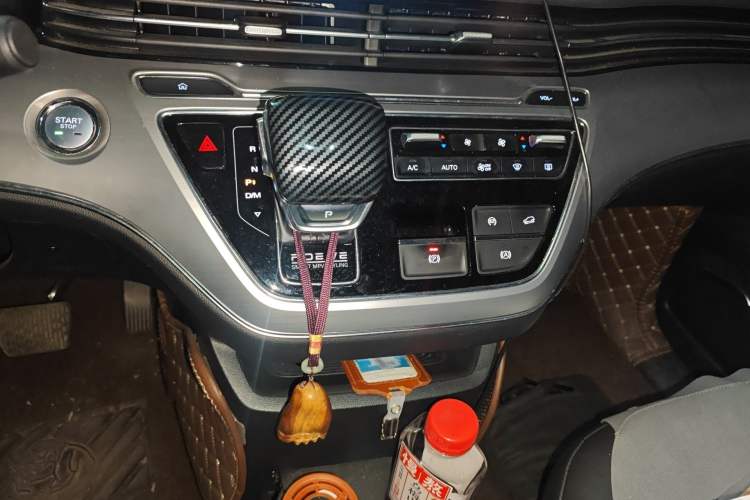 Used Roewe iMAX8 2022 400TGI Flagship Edition
