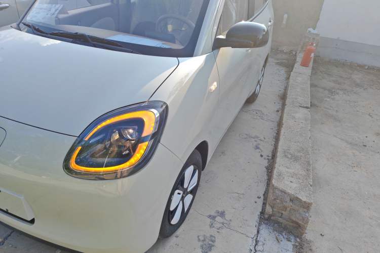 Used Wuling Hongguang MINIEV 2025 Four-Door Version Advanced Edition