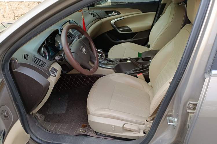 Used Buick Regal 2011 2.0L Comfort Edition Driver Seat