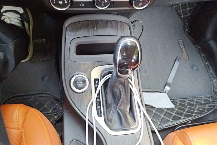 Used Chery Tiggo 7 2016 2.0L CVT Shining Edition Gear Lever