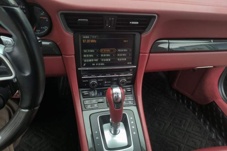 Used Porsche 911 2014 Turbo S 3.8T Audio And AC Panel