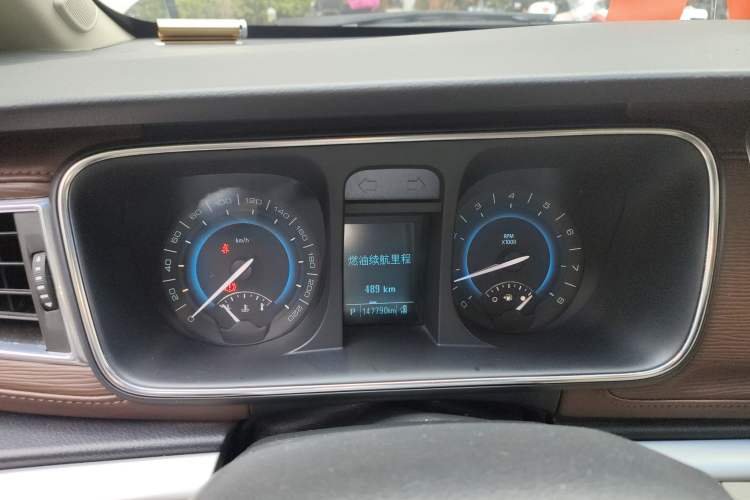 Used Buick GL8 2014 3.0L XT Luxury Business Flagship Edition