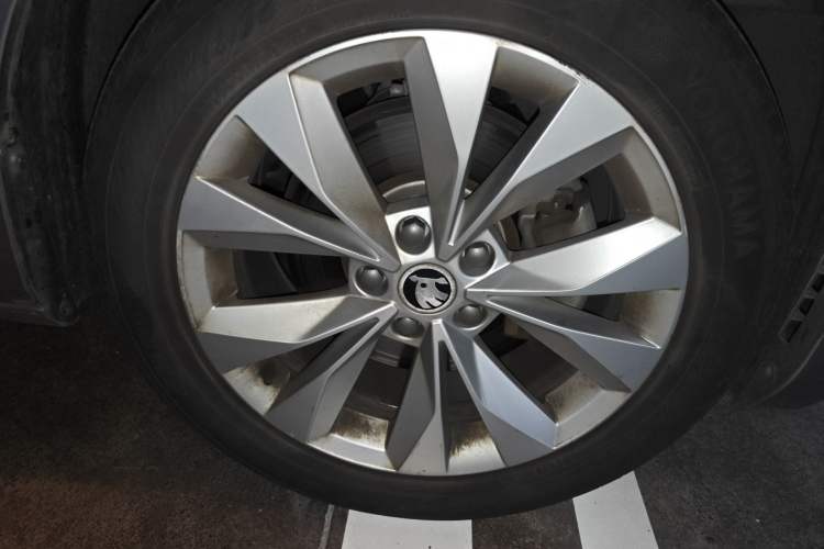 Used Skoda Superb 2016 TSI330 DSG Innovation Edition Exterior 7