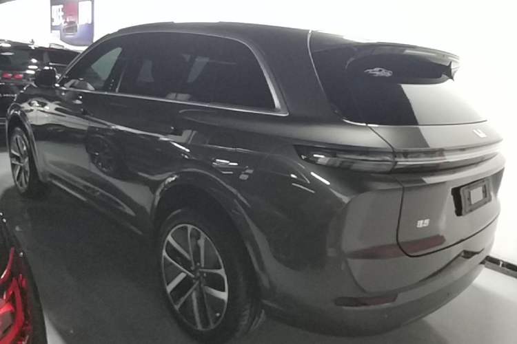 Used Li Auto L7 2024 MAX Model Rear Left 45 Deg