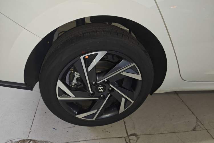 Used Hyundai Elantra 2023 1.5L CVT GLX Elite Edition
