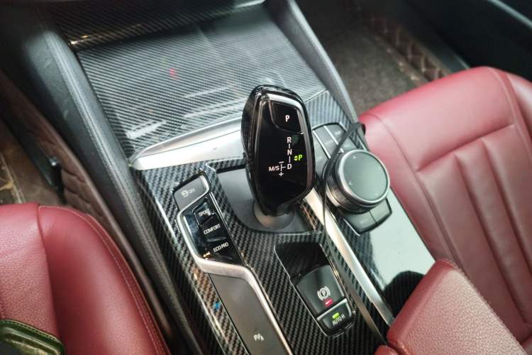 Used BMW 5 Series 2018 Restyled 530Li Leading Edition M Sport Package