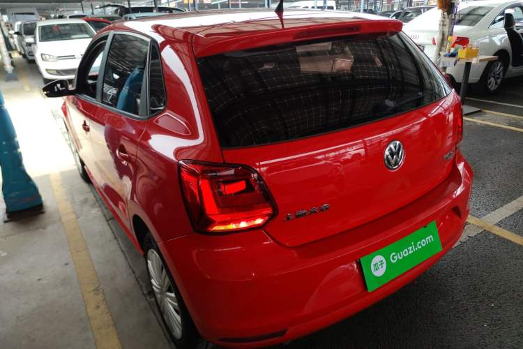 Used Volkswagen Polo 2016 1.6L Automatic Comfort Model