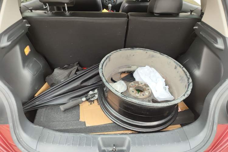 Used Nissan Tiida 2011 1.6L CVT Comfort Model
